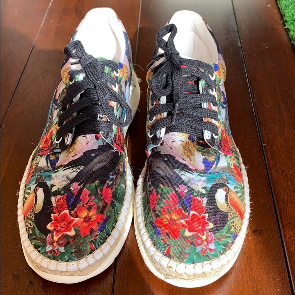 Free People Jackson Sneaker EU 38 FITS LIKE 6.5-7